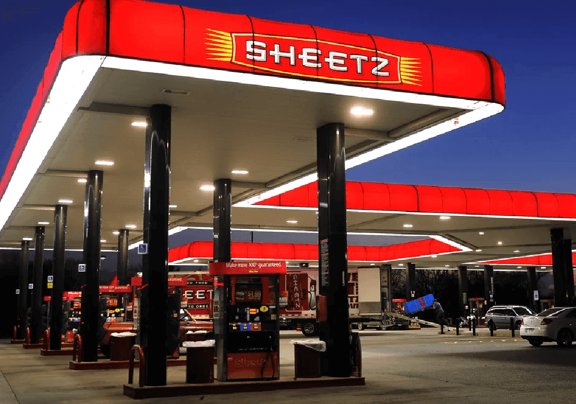 רשת חנויות נוחות מציעה לתדלק בפחות מ-2 דולר לגלון - אבל יש קאץ' 