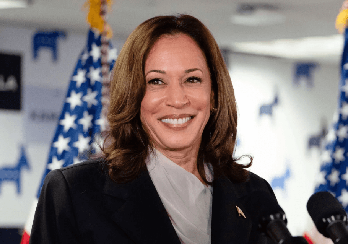 שתי מדינות מתנדנדות התהפכו לטובתה של האריס