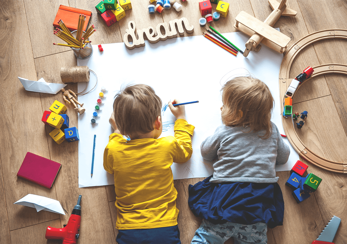 בדרך להסגר: אז מה עליכם לעשות עם ילדיכם ש'תקועים' בבית בצל הקורונה