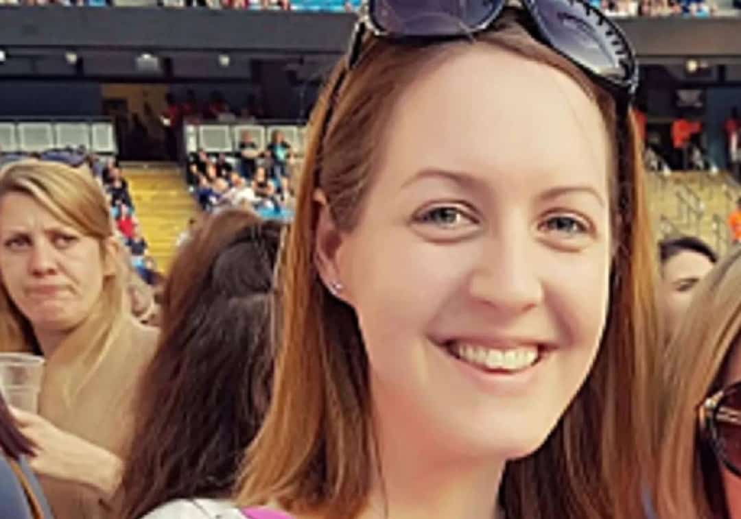 האחות הרוצחת: "חייכה להורים אחרי שרצחה את בתם הפגה בדם קר" אחות בריטית מואשמת ברצח של שבעה תינוקות