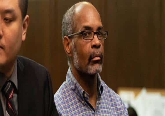 ניו יורק: רופא תקף מינית בזמן בדיקה לגילוי סרטן