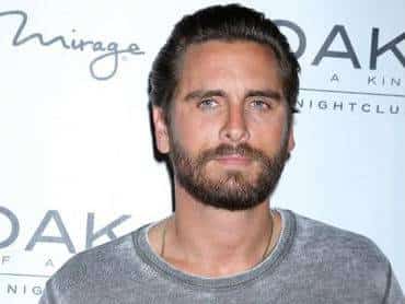 האקס של קורטני קרדישאן, סקוט דיסיק, קנה בית ב-3.25 מיליון דולר ויככב בתכנית ריאליטי משלו 