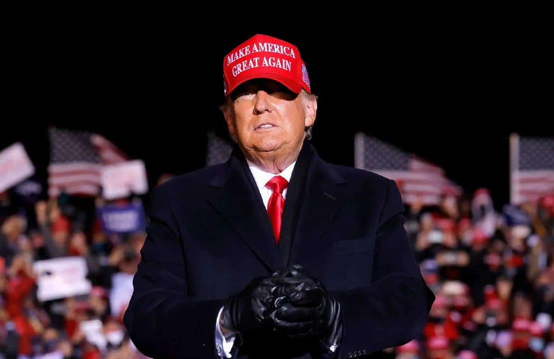 סוף לפשיעה באמריקה? טראמפ הכריז: "בוזזי חנויות צריכים לצפות שיירו בהם למוות אם אשתלט מחדש על הבית הלבן ב-2024"