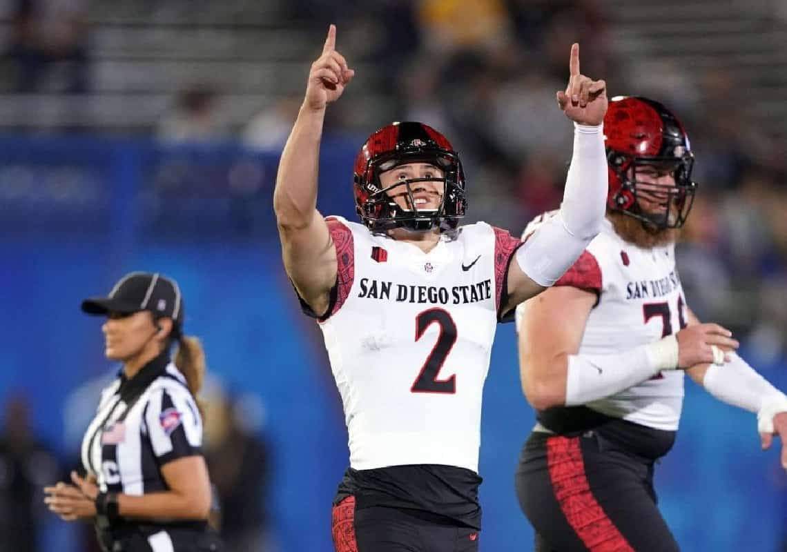 לאחר שהואשם באונס קבוצתי של נערה בת 17: שחקן הפוטבול שוחרר מקבוצתו