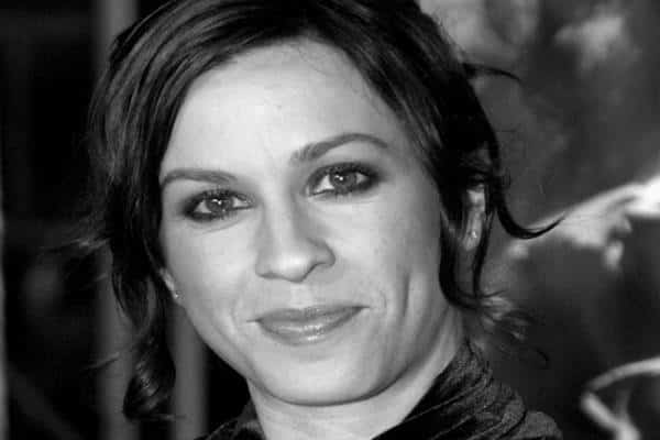 פעם שלישית גלידה: לאלאניס מוריסט יש הפתעה בשבילכם