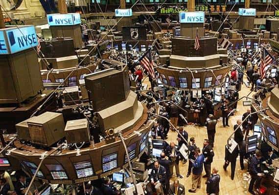 צניחה בוול סטריט: המדדים החשובים בבורסה חווים ירידות
