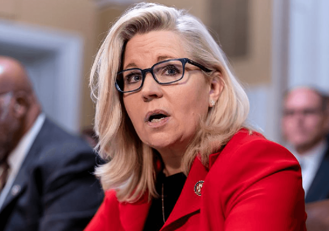 הליכים פליליים  נגד ליז צ'ייני? טענות שהיא "הטרידה עדים" בחקירה נגד טראמפ