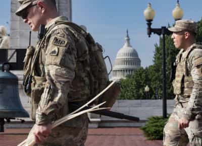 ממשל טראמפ משתלט על המשטרה בוושינגטון: נציב חירום פדרלי מחליף את ראש המשטרה המקומית