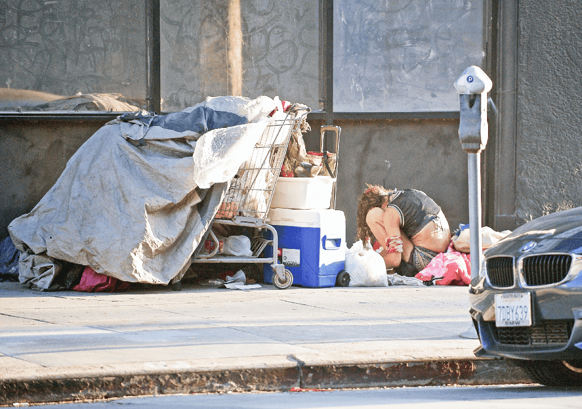 משבר ההומלסים בלוס אנג'לס: "ילדים דורכים על מחטים ועל פסולת אנושית"
