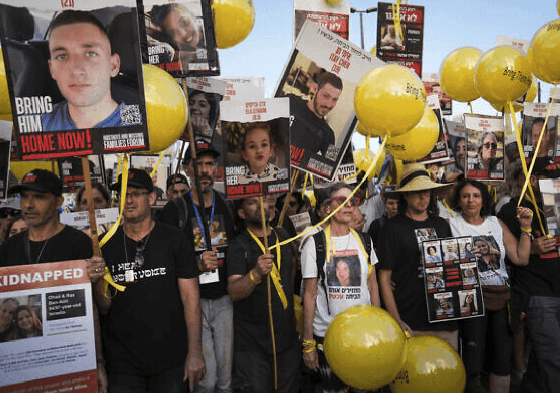 "החלטה קשה – אך נכונה": ישראל אישרה עסקת שחרור חטופים 