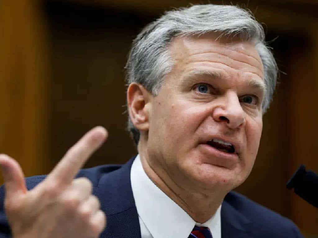 ראש ה-FBI מזהיר ממתקפת טרור על אדמת ארה"ב: "מבקש לשמור על עירנות בתקופה הקרובה"