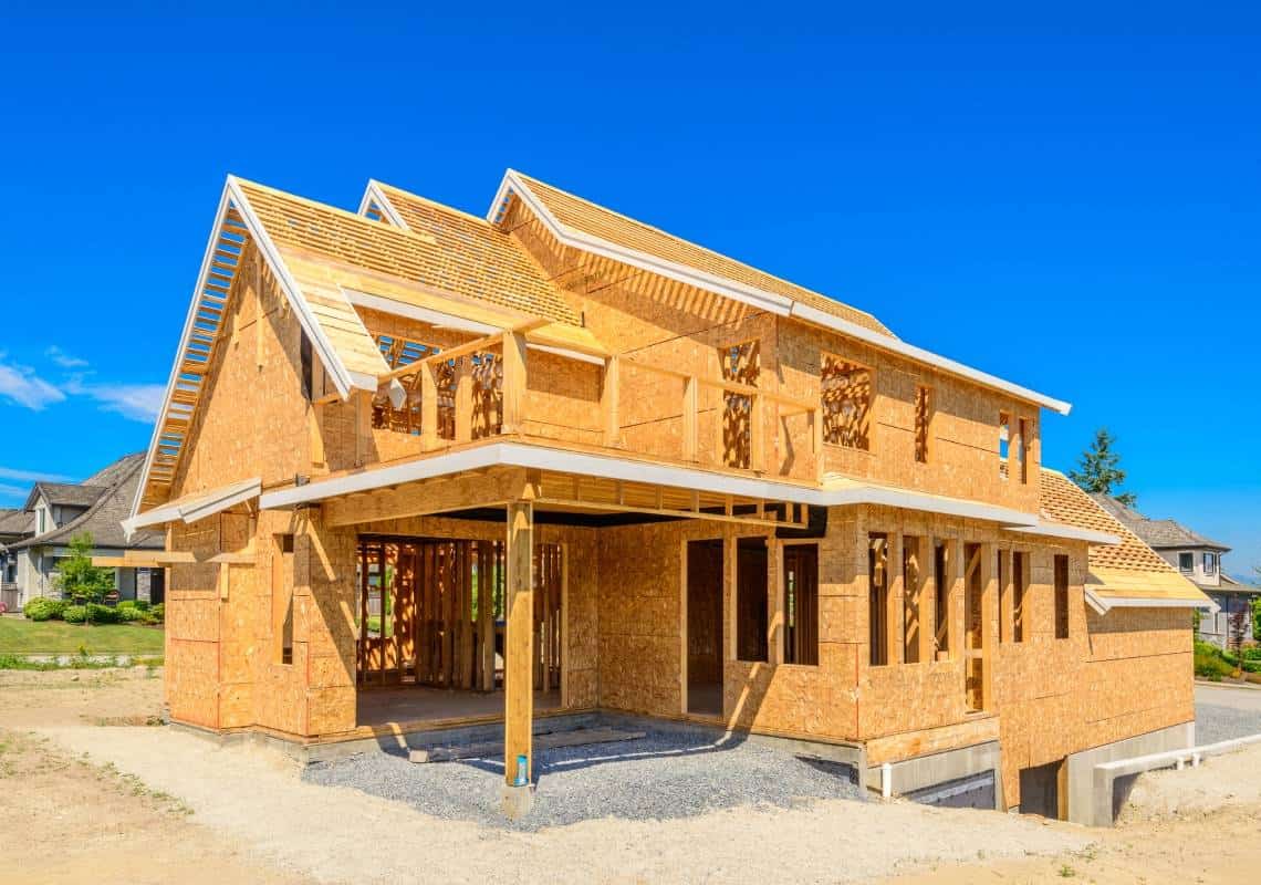 שוק הנדל"ן הלוהט בארה"ב: עלייה במספר הבתים החדשים שנמכרו באוגוסט, המחירים זינקו בהתאם