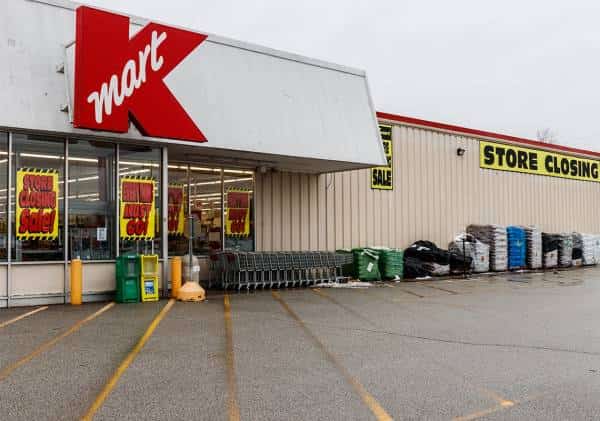 רשת הענק סוגרת מאה סניפים ברחבי ארה"ב