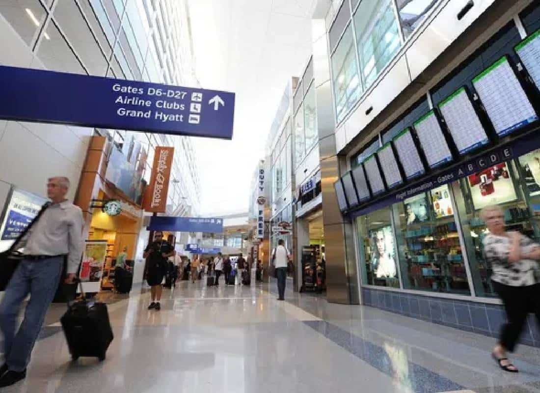 שעת כושר: שדות התעופה בעלי המרחקים הגדול ביותר לשער 