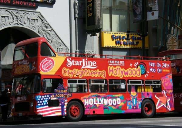 ניצחון ענק לתושבי הוליווד הילס: יוגבלו הסיורים בשכונת הכוכבים