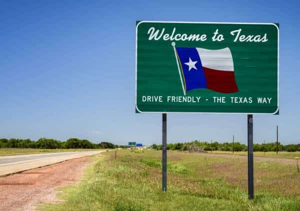 "מדינת הכוכב הבודד" הפכה ליעד נחשק בקרב תושבי ניו יורק וקליפורניה