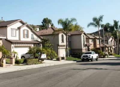 התקררות נמשכת בשוק הדיור בלוס אנג’לס: פחות עסקאות, עליית מחירים שולית