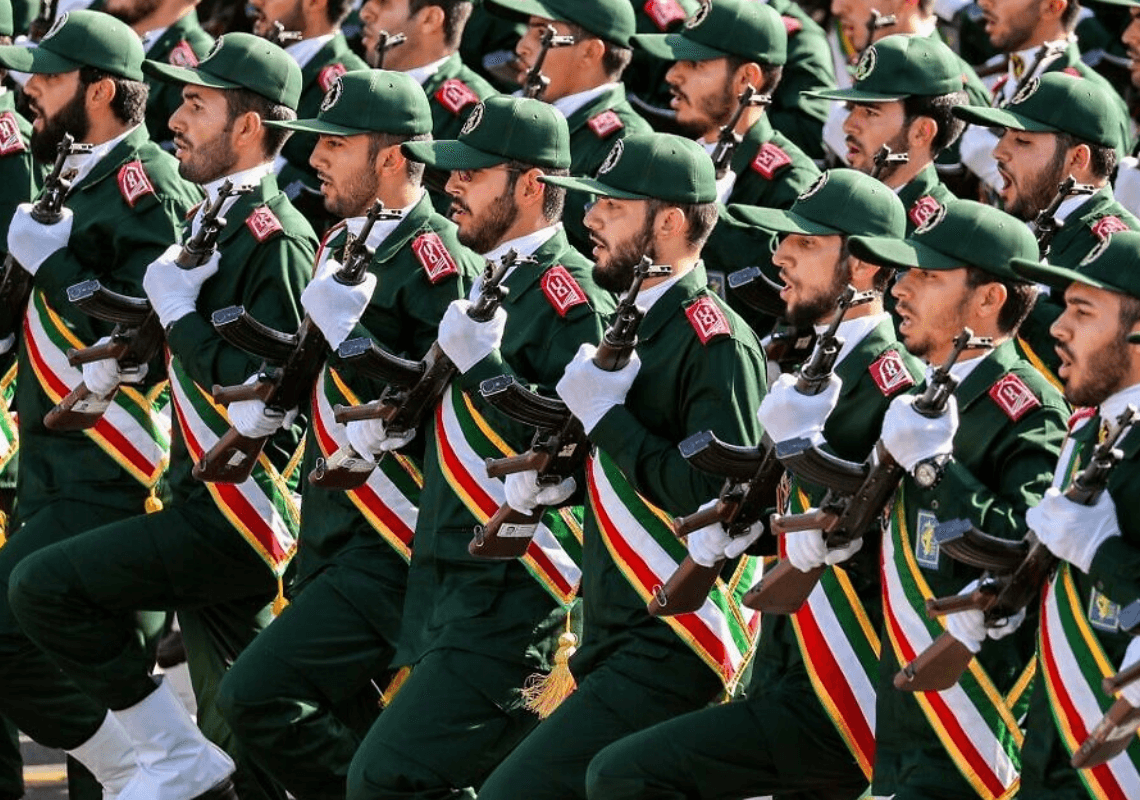 דיווח מדאיג: ארה"ב שוקלת להסיר את משמרות המהפכה של איראן מרשימת ארגוני הטרור