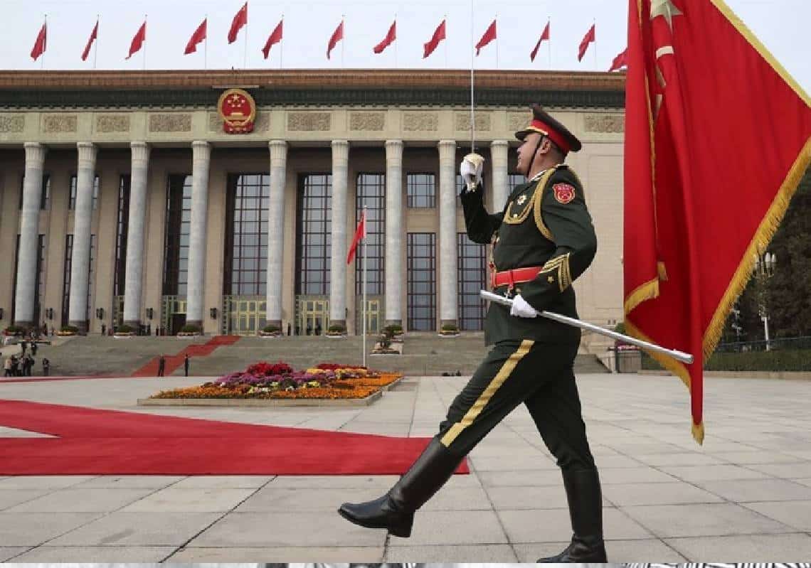 רעידת-אדמה עולמית: סגן שר-הפנים הסיני שאחראי לריגול-הנגדי ערק לארה"ב עם ערמות מידע על הנגיף, מוחזק בידי ה-DIA