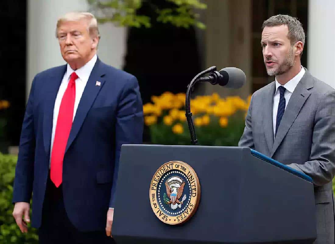 "הם בחורים נחמדים למדי": התבטאויות שערורייתיות הובילו להדחתו של שליח טראמפ