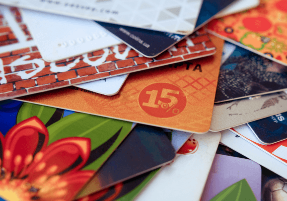 מיליארד דולר מבוזבז: אלה המספרים מאחורי תווי השי שאנחנו אוהבים