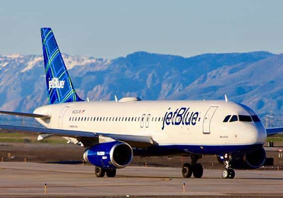 טסים ב"ג'ט בלו"? מהיום תשלמו יותר על משלוח המזוודה