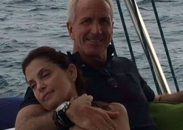 ירושת אשת הנדל"ן במיאמי: בן הזוג החשוד הוריד את האזיק האלקטרוני ונעלם