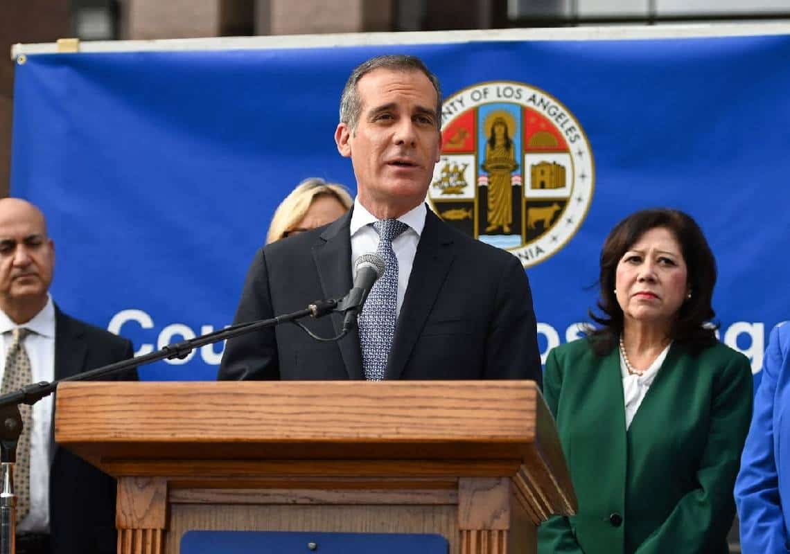 לקראת שינוי בלוס אנג'לס? מועמדותו של גרסטי לתפקיד שגריר ארה"ב בהודו מתקדמת שלב נוסף