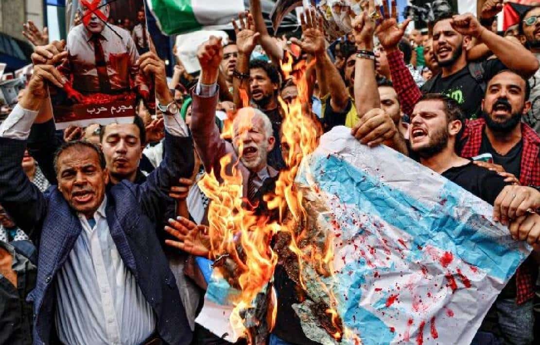 ‏רפובליקנים: "אסור ליישב פלסטינים מעזה בארה"ב"