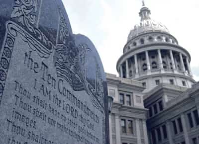 עשרת הדיברות חוזרות לכיתות בתי הספר בטקסס 