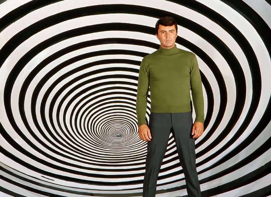 ג'יימס דארן, טוני ניומן מ"מנהרת הזמן" נפטר בגיל 88