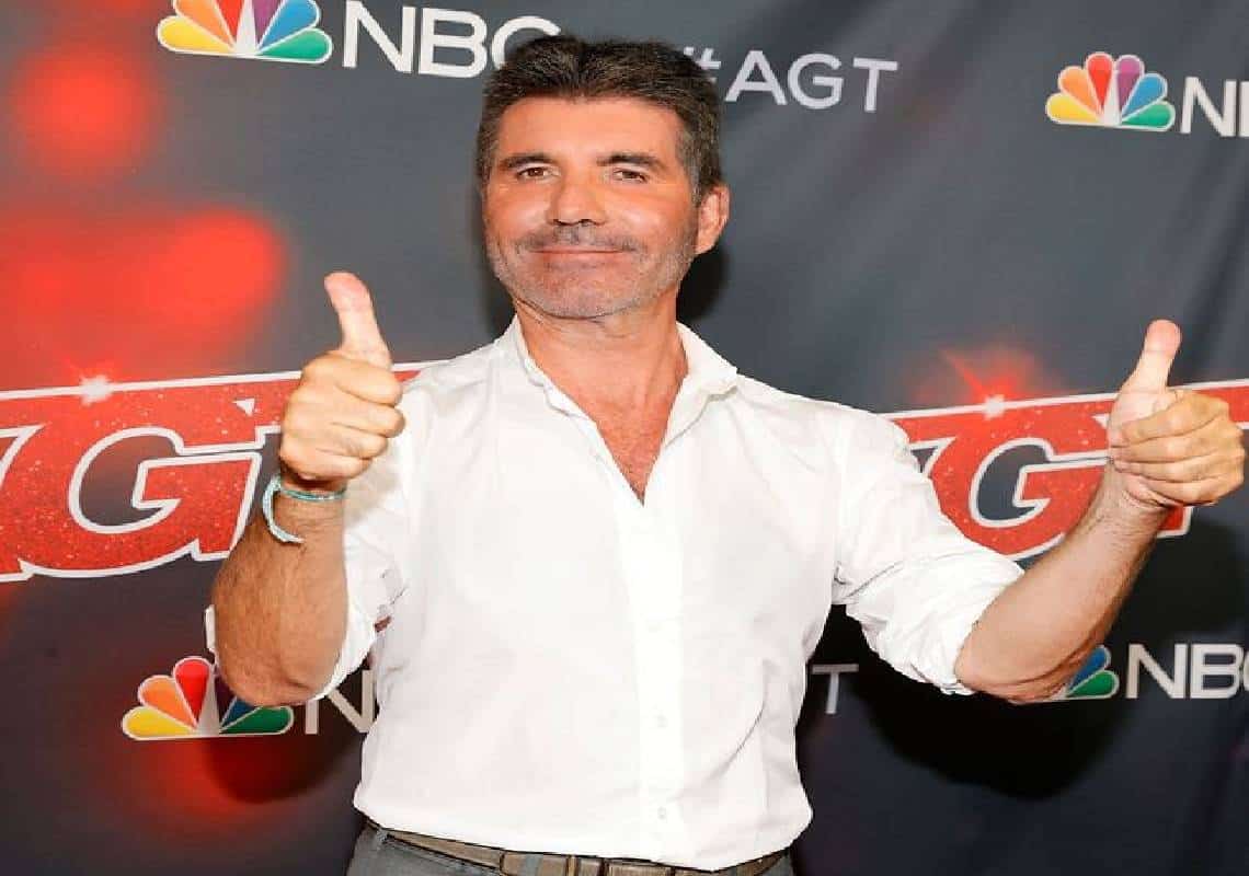 סיימון קאוול מדבר בגילוי לב על הניתוחים הקוסמטים שעבר: ״התחלתי להבין שאני נראה כמו בסרט אימה״