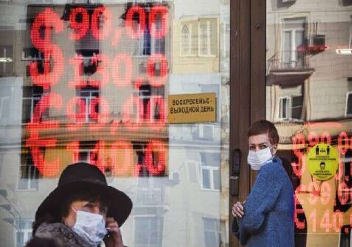 סין במסר לאנשי עסקים: "יש למלא את החלל שהותירו החברות המערביות בכלכלת רוסיה"