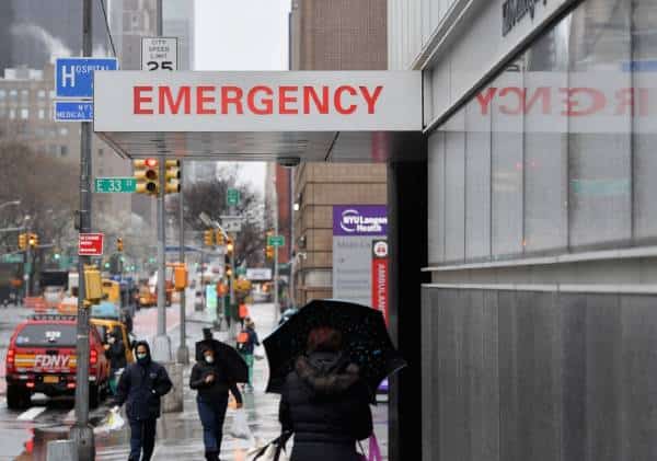 מושל ניו יורק מזהיר: שיא המשבר עוד לפנינו, מספר הנדבקים יזנק באופן משמעותי