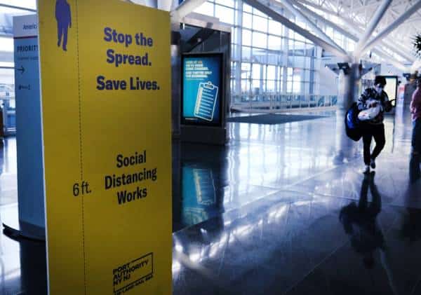 לראשונה מזה 3 חודשים: תושבי קליפורניה ונבאדה לא יידרשו להיכנס לבידוד עם הגעתם לניו יורק