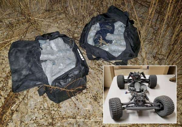 יצירתי, אך לא חוקי: נער הבריח סמים ממקסיקו באמצעות מכונית על שלט