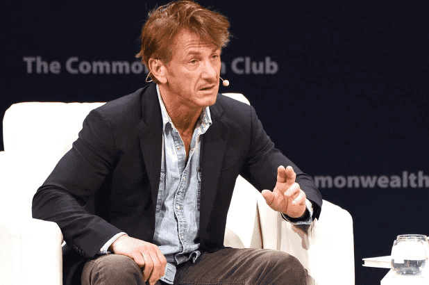 שון פן בהתבטאות בעייתית: "#MeToo מפלגת בין גברים ונשים"