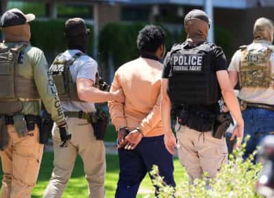 חסר תקדים: מיליוני מהגרים ללא תיעוד יוכלו להיכלא לחודשים ושנים ללא משפט