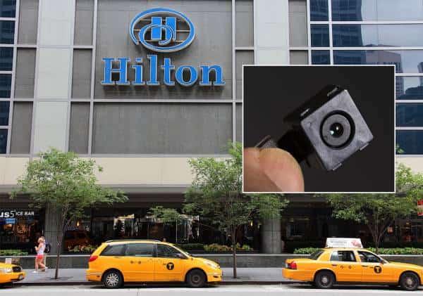 צולמה במקלחת בסתר על ידי עובד המלון, נסחטה ומצאה עצמה מופיעה באתרי פורנו: תביעת ענק בניו יורק כנגד רשת הילטון