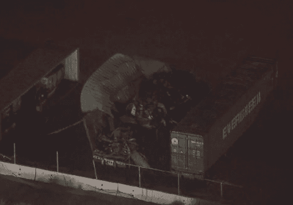 לוס אנג'לס: הנמל פונה לאחר פיצוץ במכולה; איש לא נפגע