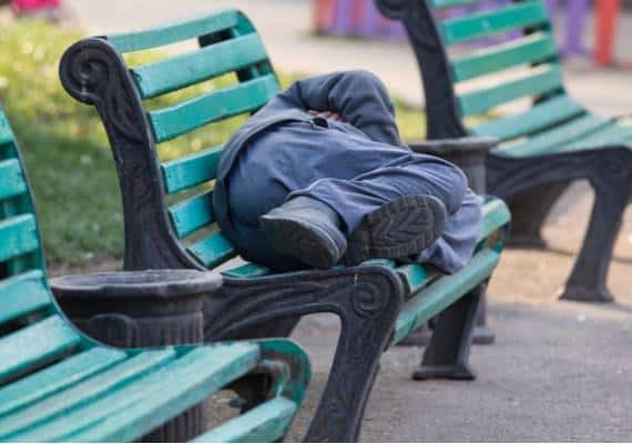 לוס אנג'לס: תופעת מחוסרי הדיור הולכת ומתגברת והרשויות לא עומדות בקצב