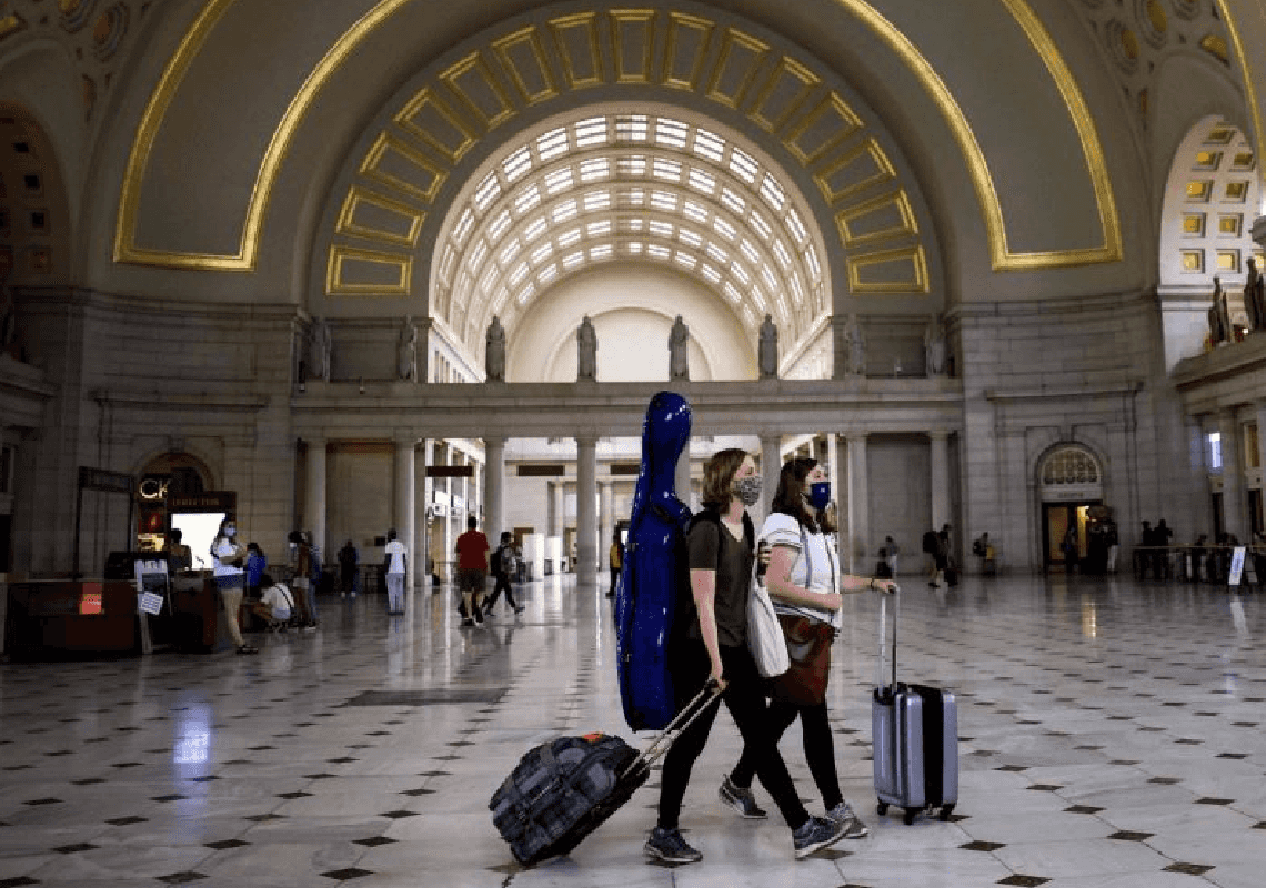 וושינגטון מסירה את חובת המסכות ברוב האזורים המקורים הציבוריים 