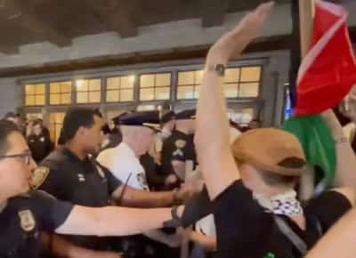 מהומות במנהטן: מפגינים פרו-פלסטיניים הסתערו על הגרנד סנטרל