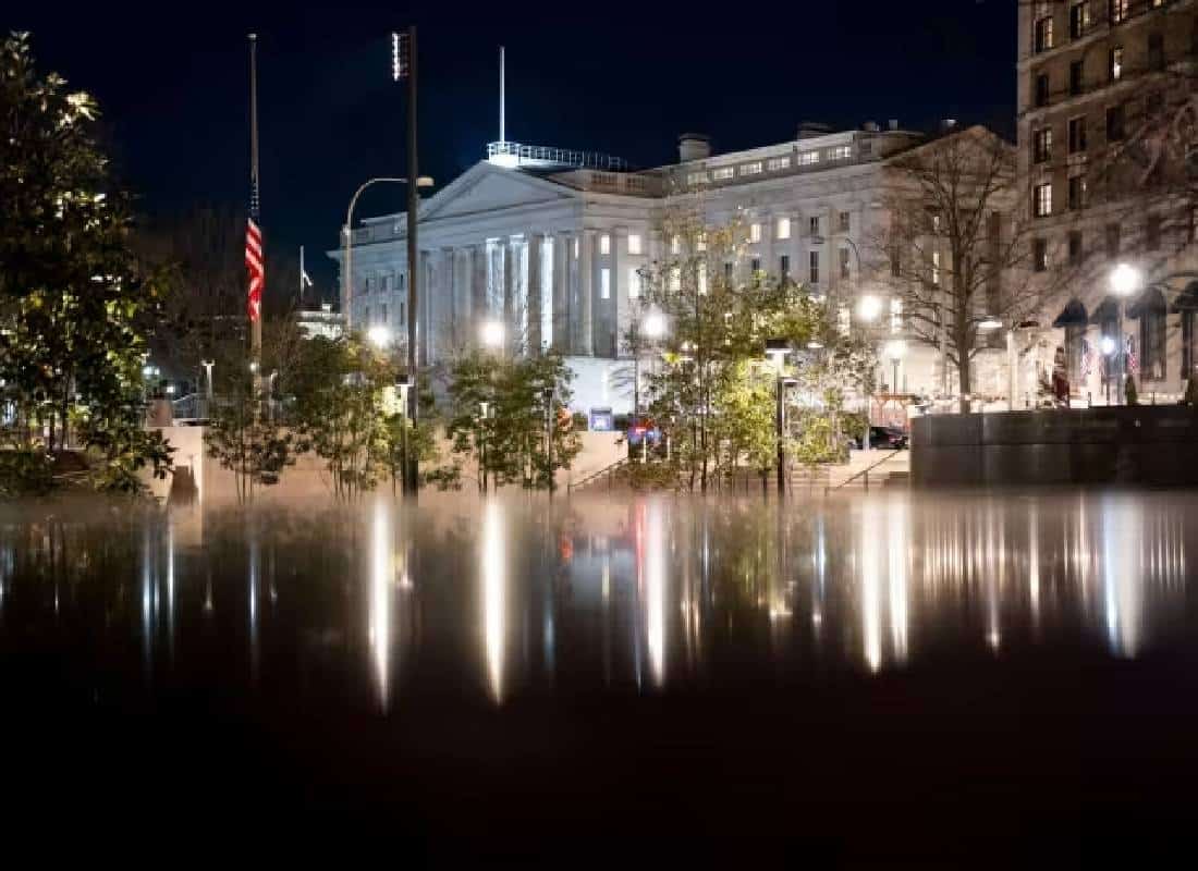 "התפטר או חזור למשרד": הצעה דרמטית של הבית הלבן לעובדי הממשל