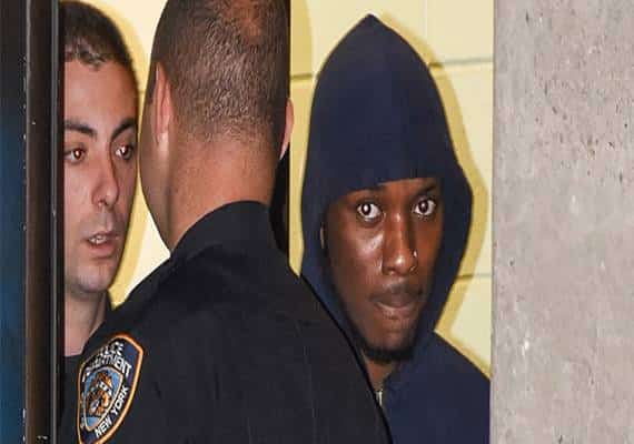 ניו יורק: נעצר חשוד בירי לעבר בניין הדירות באפר איסט סייד