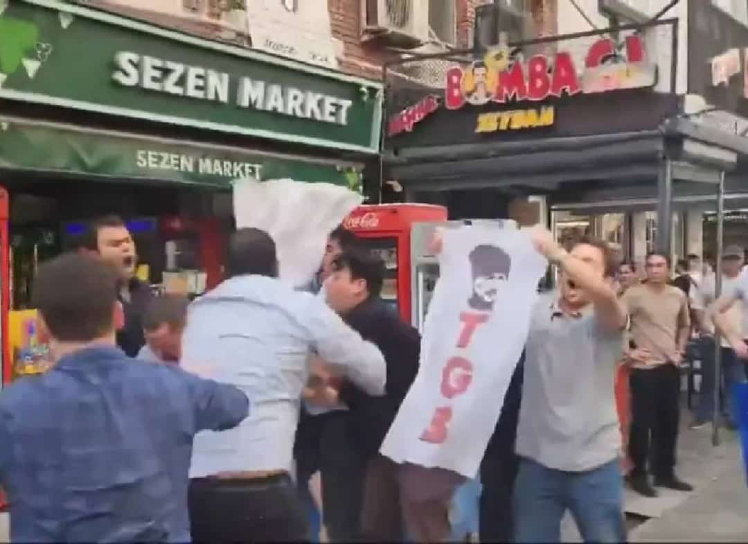 קשה לצפייה: שני אמריקאים הותקפו באלימות בטורקיה על ידי המון מוסת