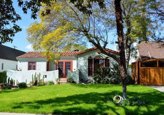 מחירי הבתים במחוז לוס אנג'לס רשמו עלייה של עד כ-10 אחוזים בערכם