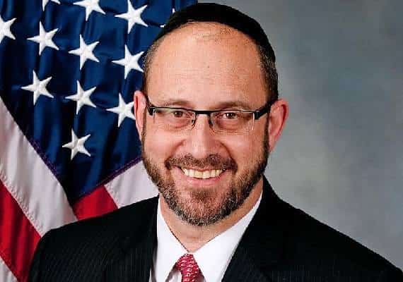 ניו יורק: הדמוקרט "הבוגד" מבורו פארק נחסם מתפקידי מנהיגות