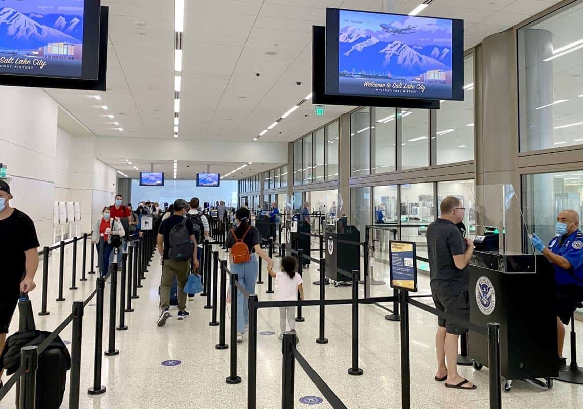 מסרבים לחבוש מסכות במטוסים בארה"ב? בקרוב אתם עלולים להיקנס ב-3,000 דולר