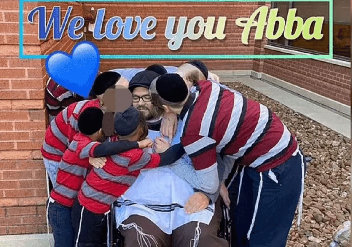 נחשף: העדות המזעזעת שהובילה למעצרו של הגבר שהתחזה לרב ונכה - והתעלל בתשעת בניו המאומצים 